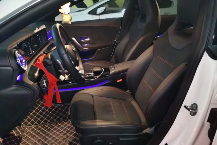 Used Mercedes-Benz CLA 2022-Year Updated CLA 200 Left Front Seat