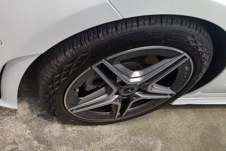 Used Mercedes-Benz CLA 2022-Year Updated CLA 200 Left Front Wheel Hub
