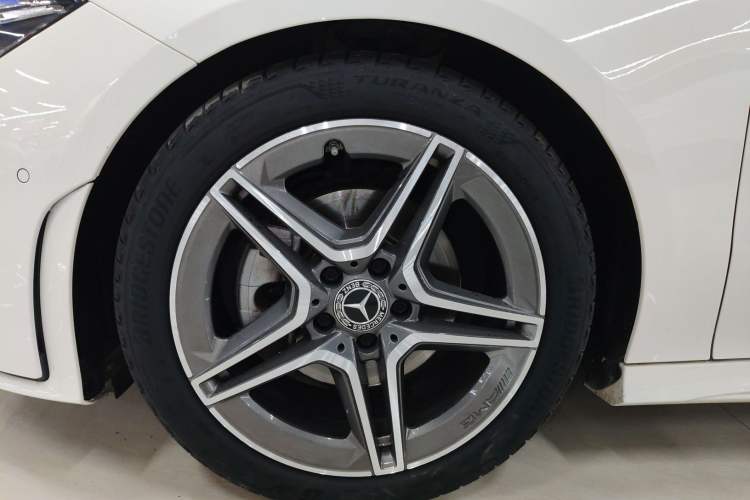 Used Mercedes-Benz CLA 2022 CLA 200 Shooting Brake Left Front Wheel Hub