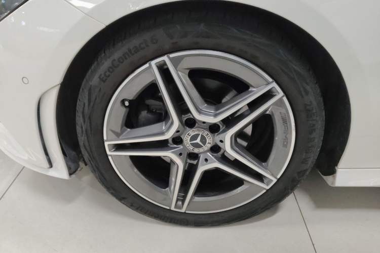 Used Mercedes-Benz CLA 2022 CLA 200 Left Front Wheel Hub