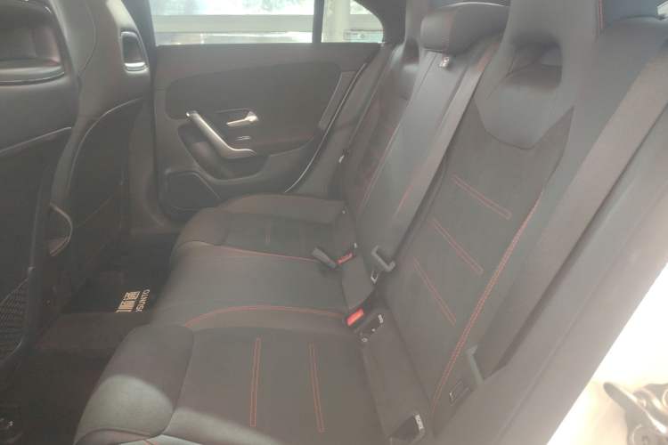Used Mercedes-Benz CLA 2022-Year Updated CLA 200 Left Rear Seat