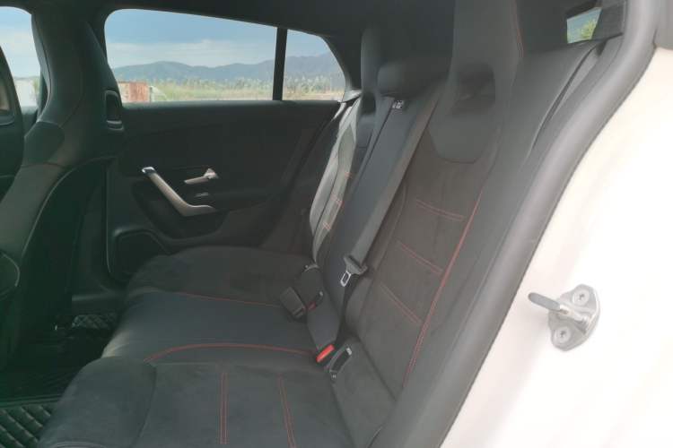 Used Mercedes-Benz CLA 2022 Refreshed CLA 200 Shooting Brake Left Rear Seat