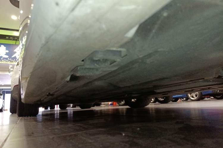 Used Mercedes-Benz CLA 2022-Year Updated CLA 200 Left Side Sill