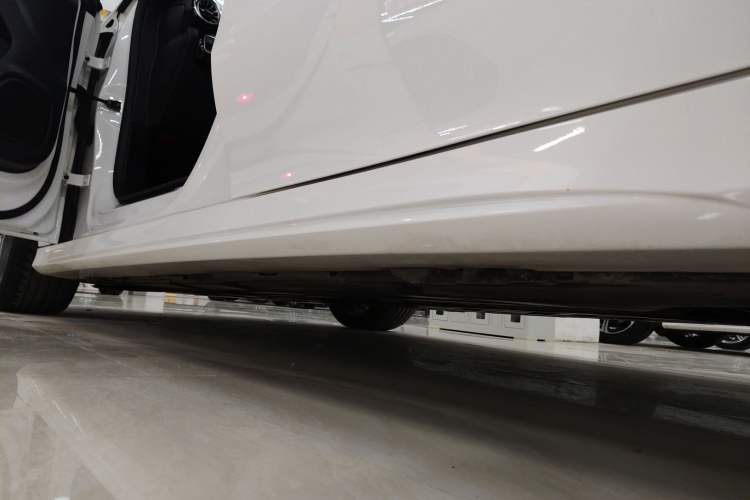Used Mercedes-Benz CLA 2022 CLA 200 Shooting Brake Left Side Sill