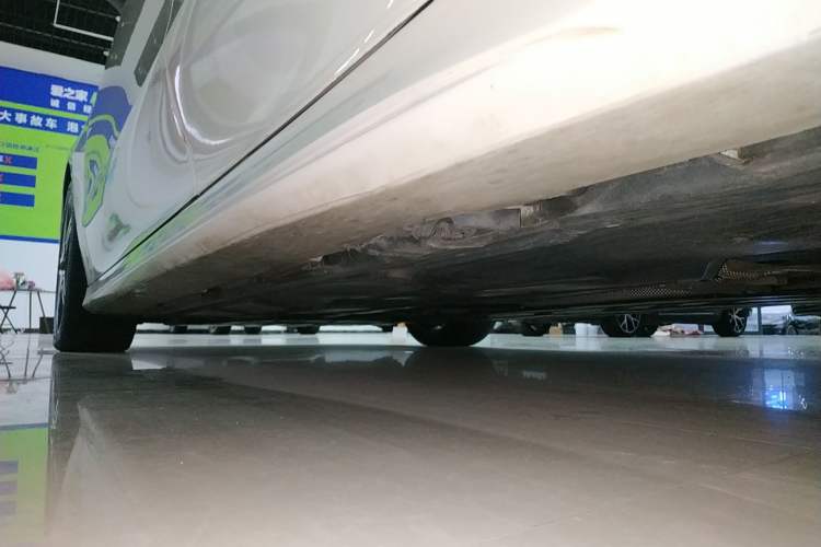 Used Mercedes-Benz CLA 2022-Year Updated CLA 200 Left Side Sill
