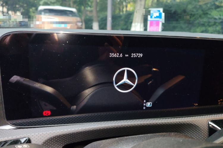 Used Mercedes-Benz CLA 2022 Refreshed CLA 200 Shooting Brake Odometer Close Up