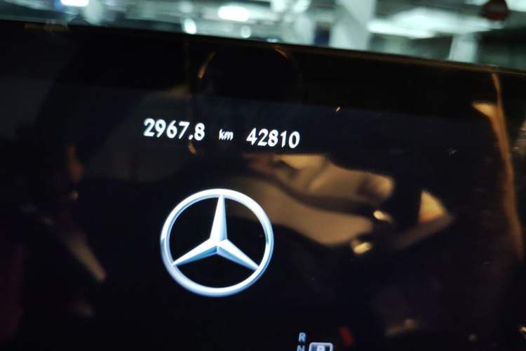 Used Mercedes-Benz CLA 2022-Year Updated CLA 200 Odometer Close Up