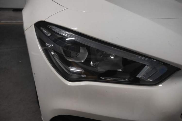 Used Mercedes-Benz CLA 2022 CLA 200 Shooting Brake Right Front Headlight
