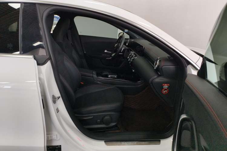 Used Mercedes-Benz CLA 2022 CLA 200 Right Front Seat