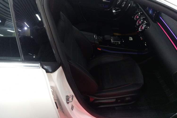 Used Mercedes-Benz CLA 2022 CLA 200 Right Front Seat