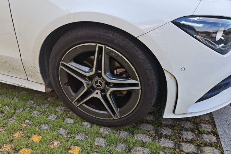 Used Mercedes-Benz CLA 2022 CLA 200 Right Front Wheel Hub