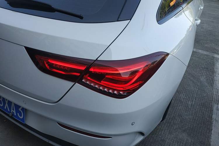 Used Mercedes-Benz CLA 2022 Refreshed CLA 200 Shooting Brake Right Rear Taillight