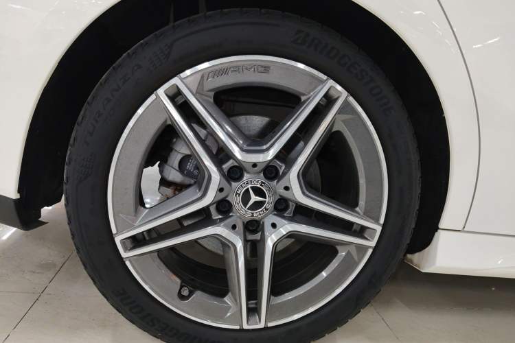 Used Mercedes-Benz CLA 2022 CLA 200 Shooting Brake Right Rear Wheel Hub