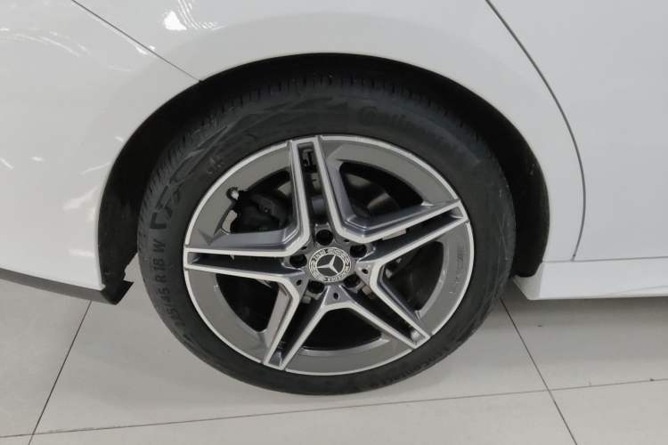 Used Mercedes-Benz CLA 2022 CLA 200 Right Rear Wheel Hub