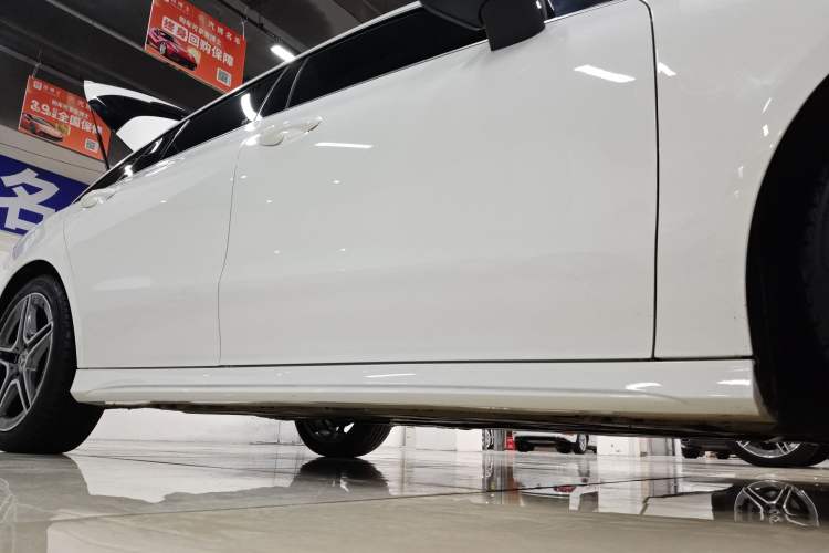 Used Mercedes-Benz CLA 2022 Refreshed CLA 200 Shooting Brake Right Side Sill