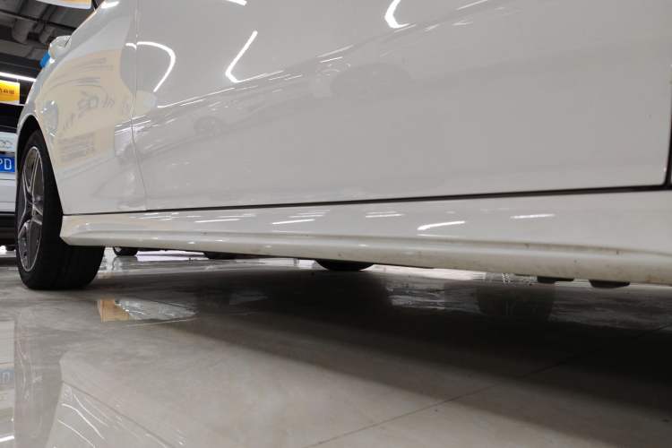 Used Mercedes-Benz CLA 2022 CLA 200 Shooting Brake Right Side Sill