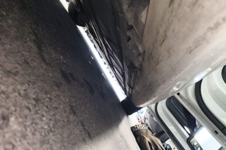 Used Mercedes-Benz CLA 2022-Year Updated CLA 200 Right Side Sill