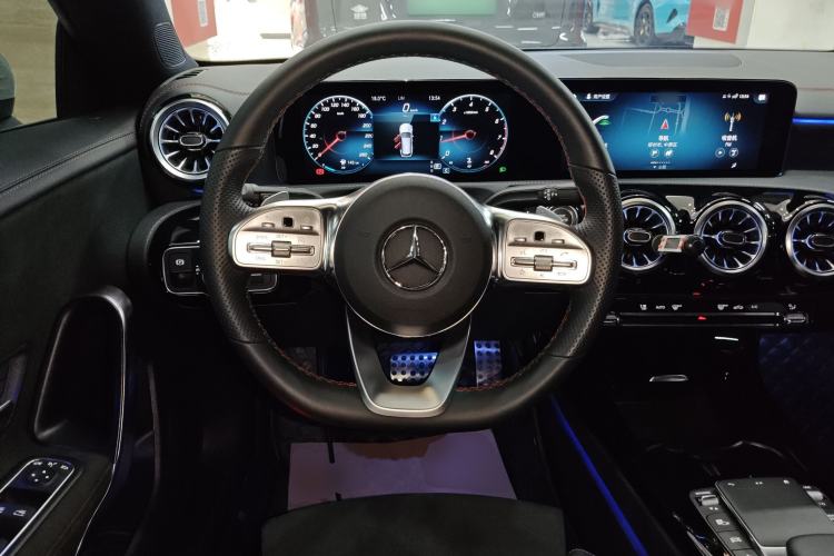 Used Mercedes-Benz CLA 2022 Refreshed CLA 200 Shooting Brake Steering Wheel