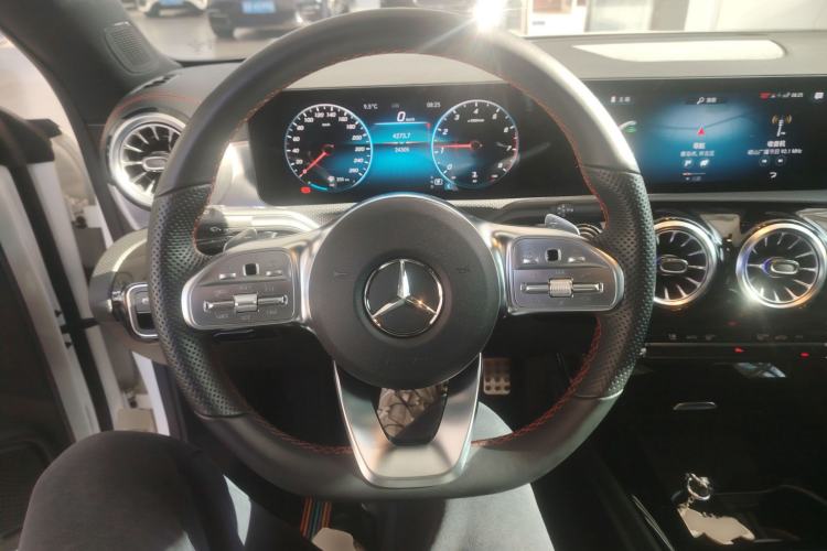 Used Mercedes-Benz CLA 2022-Year Updated CLA 200 Steering Wheel
