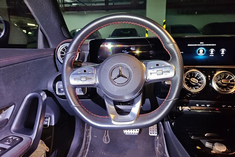 Used Mercedes-Benz CLA 2022-Year Updated CLA 200 Steering Wheel
