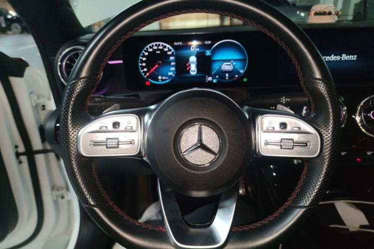 Used Mercedes-Benz CLA 2022-Year Updated CLA 200 Steering Wheel