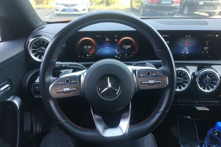 Used Mercedes-Benz CLA 2022 Refreshed CLA 200 Shooting Brake Steering Wheel