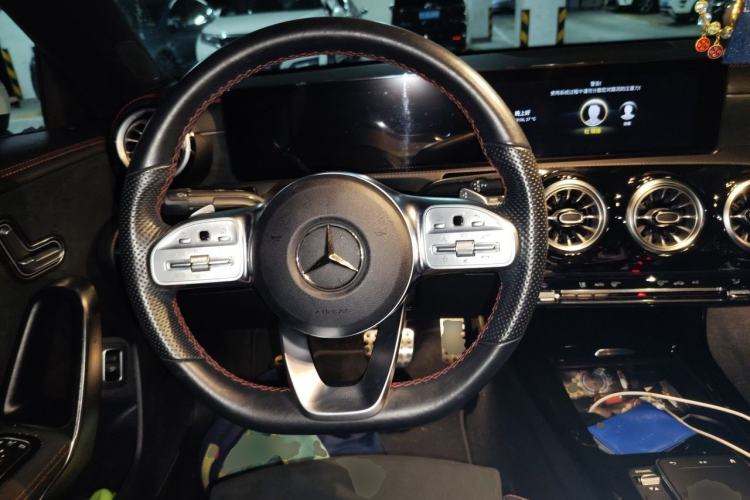 Used Mercedes-Benz CLA 2022-Year Updated CLA 200 Steering Wheel