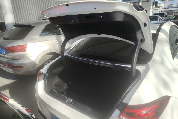 Used Mercedes-Benz CLA 2022-Year Updated CLA 200 Trunk