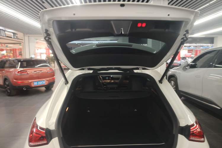 Used Mercedes-Benz CLA 2022 CLA 200 Shooting Brake Trunk