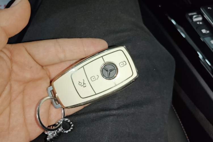 Used Mercedes-Benz CLA 2022 Refreshed CLA 200 Shooting Brake Vehicle Key