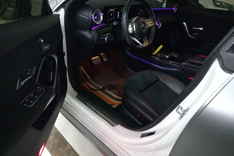 Used Mercedes-Benz CLA 2023 CLA 200 Left Front Seat