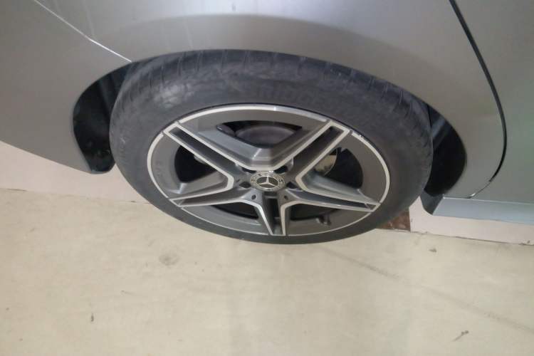 Used Mercedes-Benz CLA 2023 CLA 200 Right Rear Wheel Hub