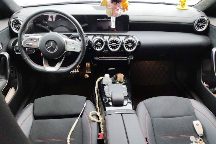 Used Mercedes-Benz CLA 2023 CLA 200 Interior 2