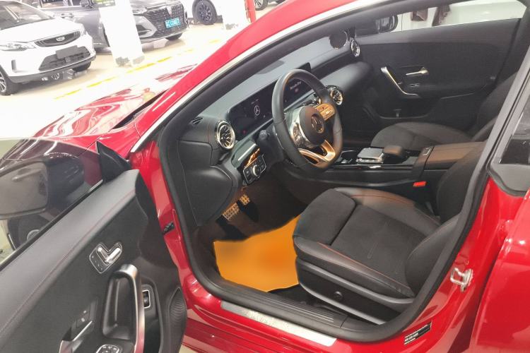 Used Mercedes-Benz CLA 2023 CLA 200 Interior 3