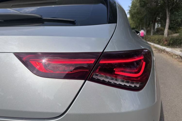 Used Mercedes-Benz CLA 2023 CLA 200 Shooting Brake Exterior 8