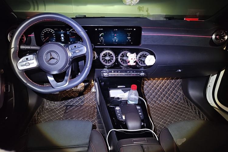Used Mercedes-Benz CLA 2023 CLA 200 Center Console