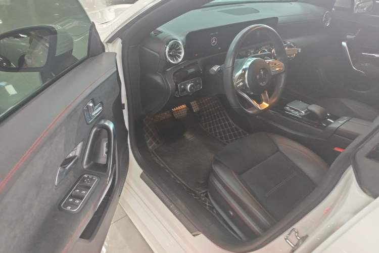 Used Mercedes-Benz CLA 2023 CLA 200 Driver Seat