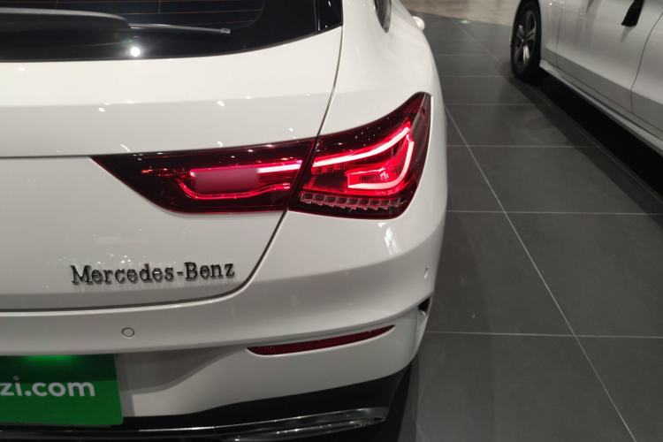 Used Mercedes-Benz CLA 2023 CLA 200 Shooting Brake Exterior 6