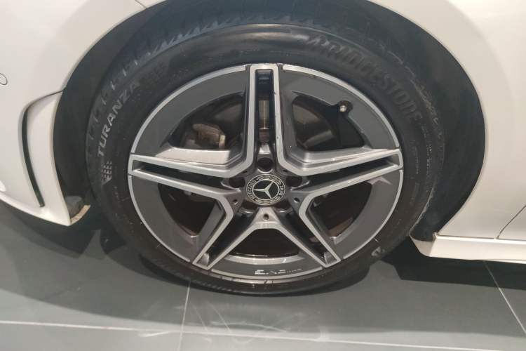 Used Mercedes-Benz CLA 2023 CLA 200 Shooting Brake Exterior 7