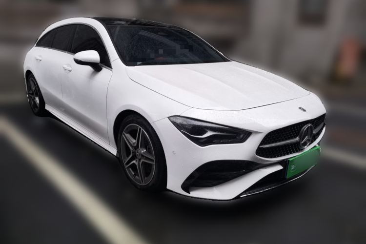 Used Mercedes-Benz CLA 2023 CLA 200 Shooting Brake Front Right 45 Deg