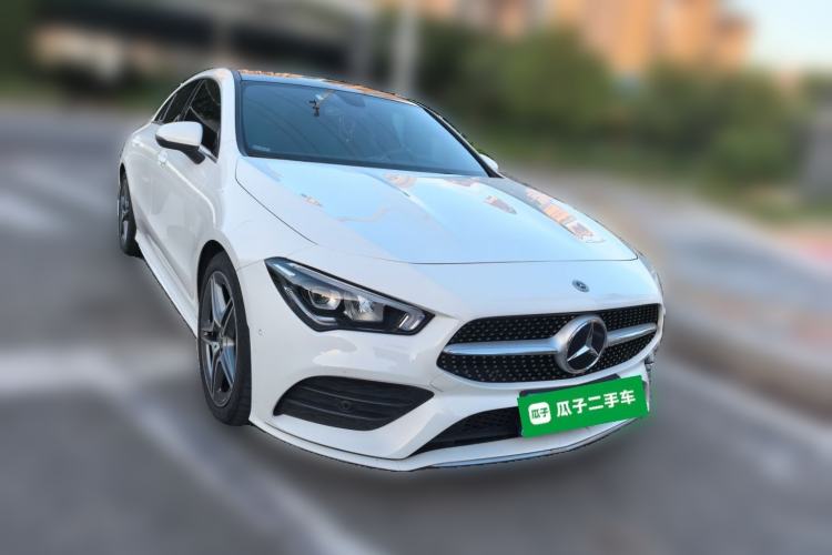 Used Mercedes-Benz CLA 2023 CLA 200 Front Right 45 Deg