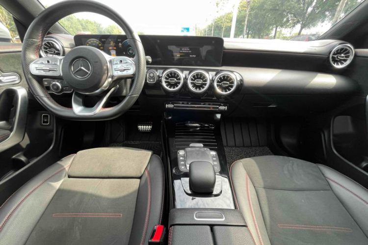Used Mercedes-Benz CLA 2023 CLA 200 Interior 2