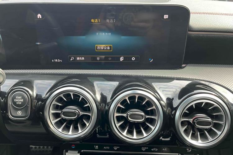 Used Mercedes-Benz CLA 2023 CLA 200 Interior 4