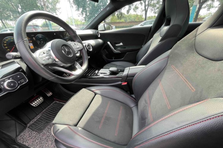 Used Mercedes-Benz CLA 2023 CLA 200 Interior 5
