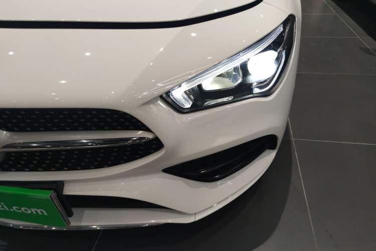 Used Mercedes-Benz CLA 2023 CLA 200 Shooting Brake Left Front Headlight