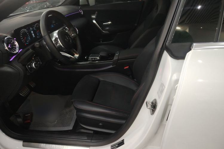 Used Mercedes-Benz CLA 2023 CLA 200 Left Front Seat