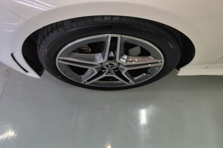 Used Mercedes-Benz CLA 2023 CLA 200 Left Front Wheel Hub