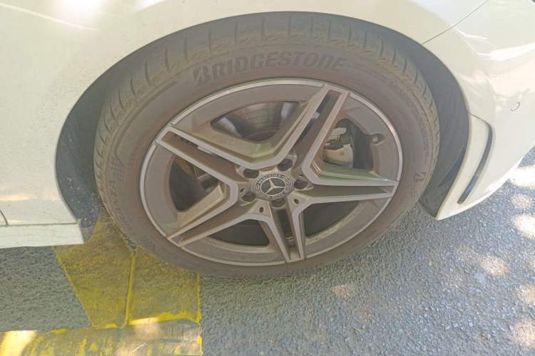 Used Mercedes-Benz CLA 2023 CLA 200 Right Front Wheel Hub