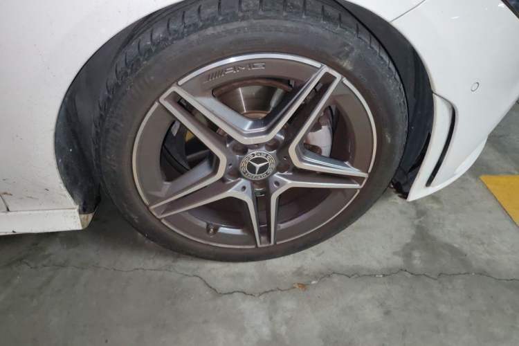 Used Mercedes-Benz CLA 2023 CLA 200 Right Front Wheel Hub