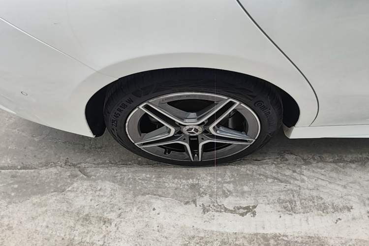 Used Mercedes-Benz CLA 2023 CLA 200 Right Rear Wheel Hub